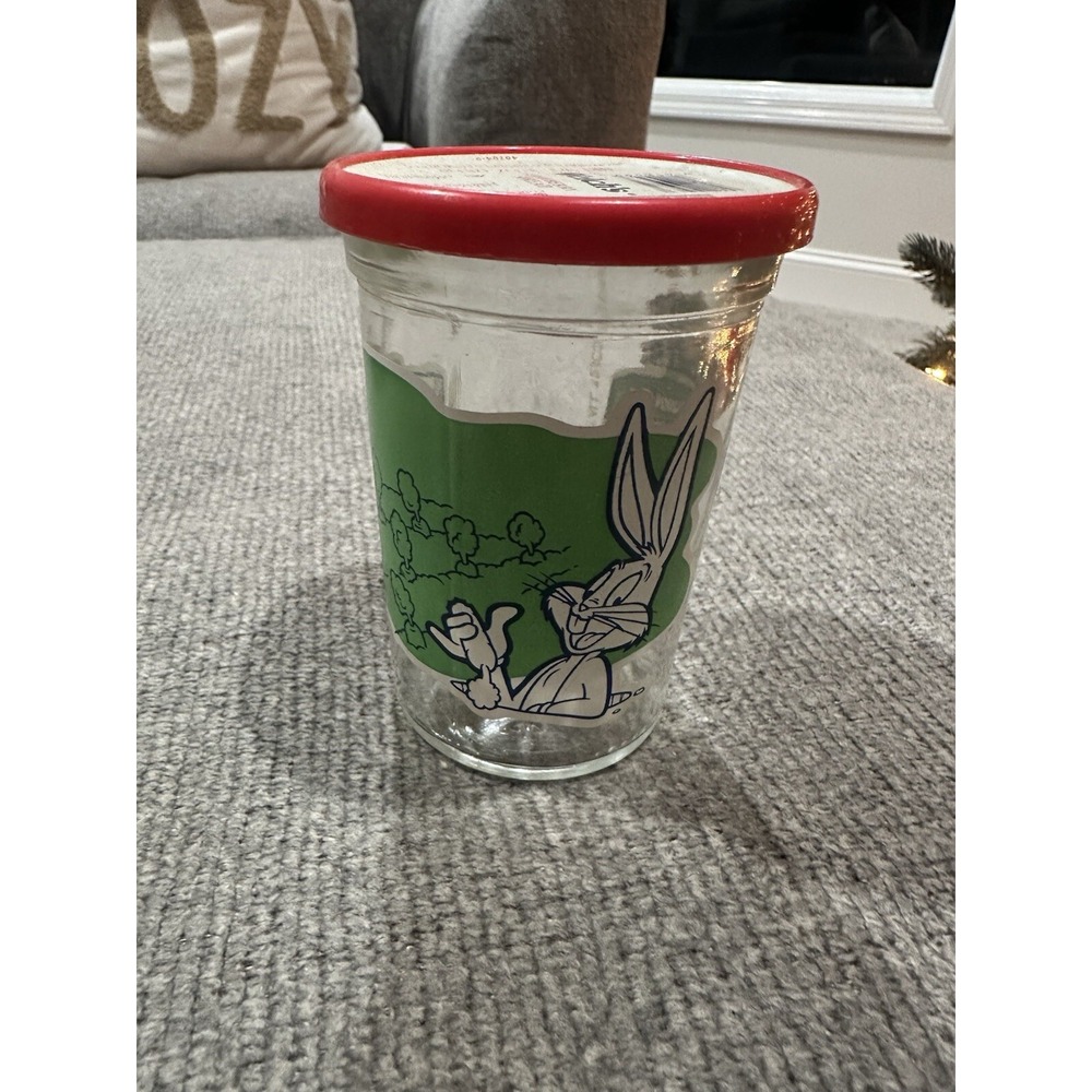 Welch's 1994 Looney Tunes Collector 1 Series Bugs Bunny Glass Jelly Jar